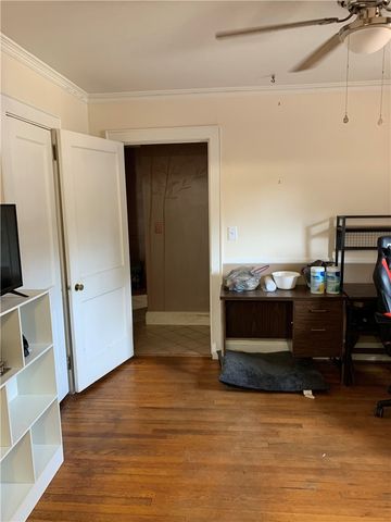 805 S Oak Street, Seneca, SC 29678