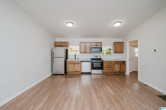 94 PROSPERITY LANE, Warrior, AL 35180