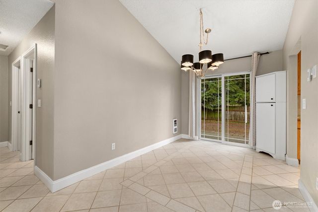 4909 38th Street NE, Tacoma, WA 98422