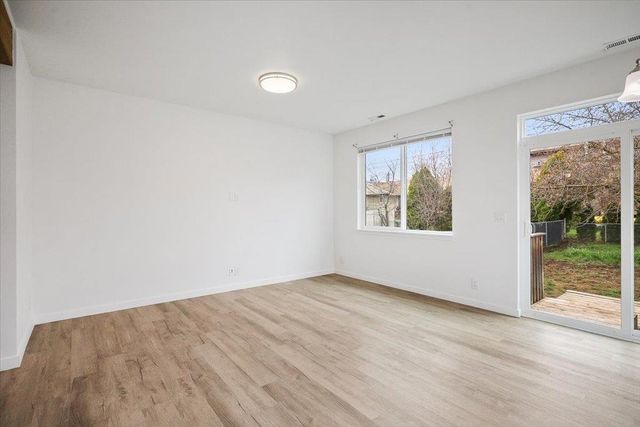 10811 E Mission Ave, Spokane Valley, WA 99216