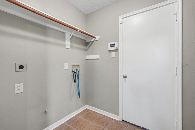 22034 Willow Shade Lane, Tomball, TX 77375