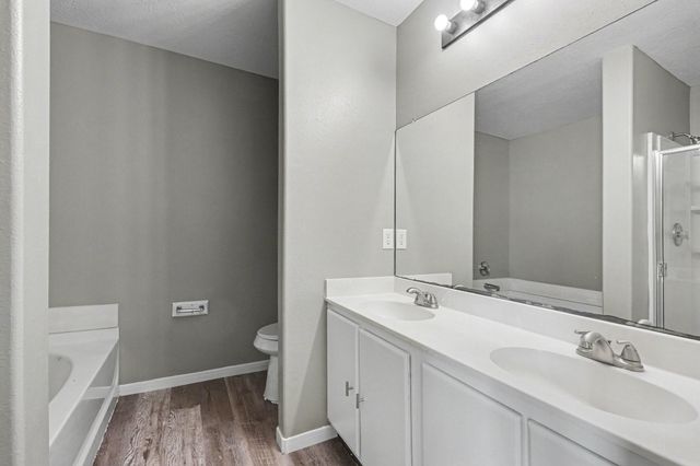 22034 Willow Shade Lane, Tomball, TX 77375