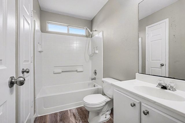 22034 Willow Shade Lane, Tomball, TX 77375