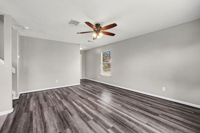 22034 Willow Shade Lane, Tomball, TX 77375