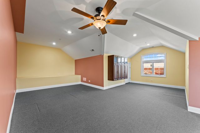 5533 LINCOLN Avenue, Morton Grove, IL 60053