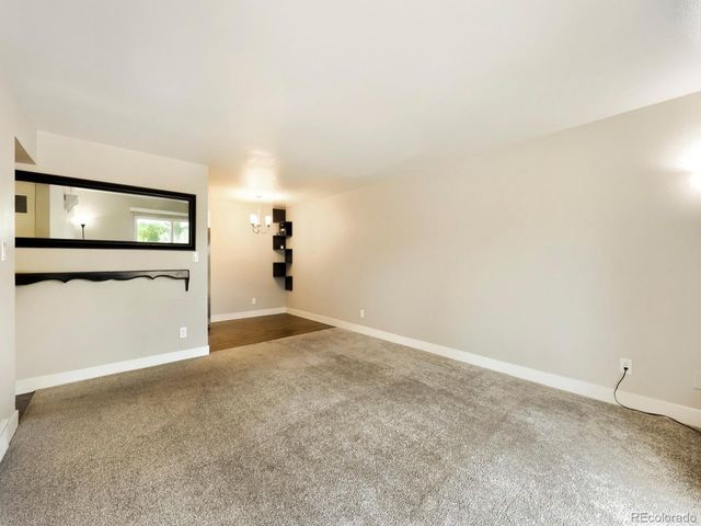 190 E Highline Cir 202, Centennial, CO 80122