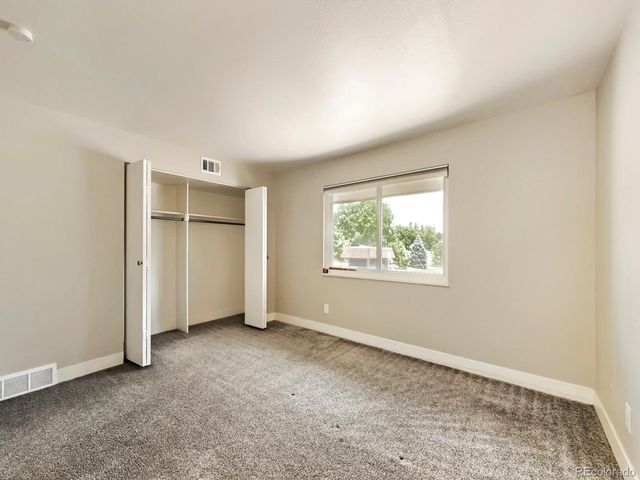 190 E Highline Cir 202, Centennial, CO 80122