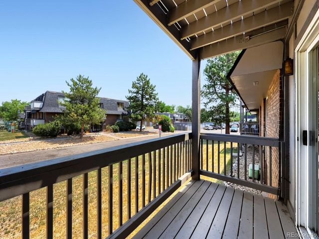 190 E Highline Cir 202, Centennial, CO 80122