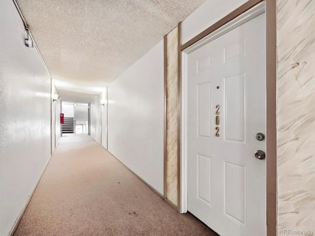 190 E Highline Cir 202, Centennial, CO 80122