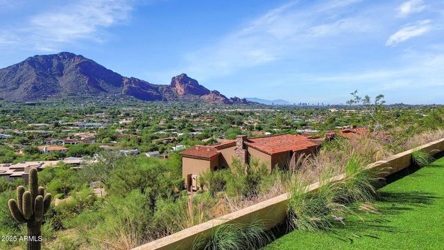 7040 N INVERGORDON Road, Paradise Valley, AZ 85253