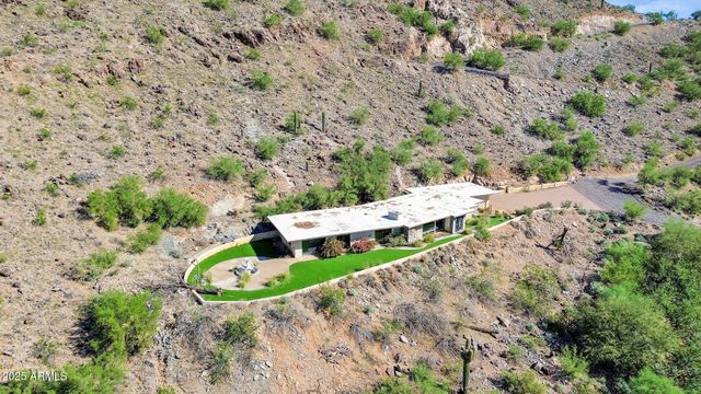 7040 N INVERGORDON Road, Paradise Valley, AZ 85253