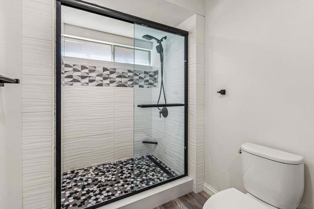 1301 Gary Lane, Escondido, CA 92026