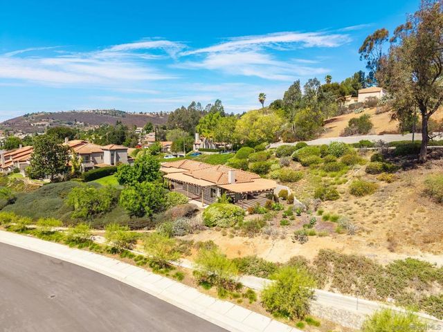 1301 Gary Lane, Escondido, CA 92026