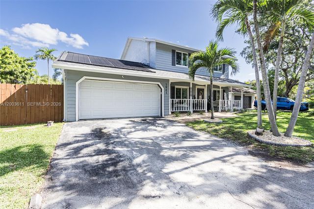 7941 NW 3rd Pl, Plantation, FL 33324