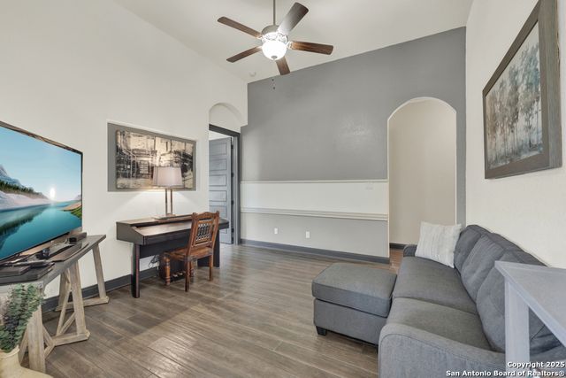 1931 Rothschild, New Braunfels, TX 78132