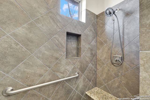 1931 Rothschild, New Braunfels, TX 78132