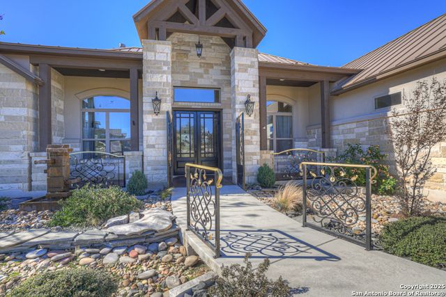 1931 Rothschild, New Braunfels, TX 78132