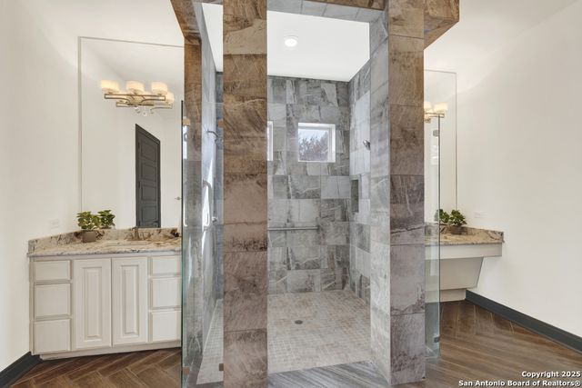 1931 Rothschild, New Braunfels, TX 78132