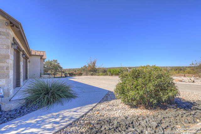 1931 Rothschild, New Braunfels, TX 78132