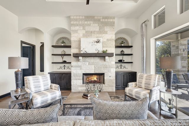 1931 Rothschild, New Braunfels, TX 78132