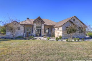 1931 Rothschild, New Braunfels, TX 78132