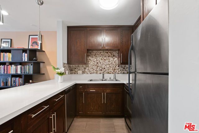 625 N Flores Street 307, West Hollywood, CA 90048