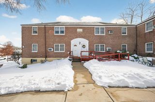 6316 252nd Street 1307, Little Neck, NY 11362