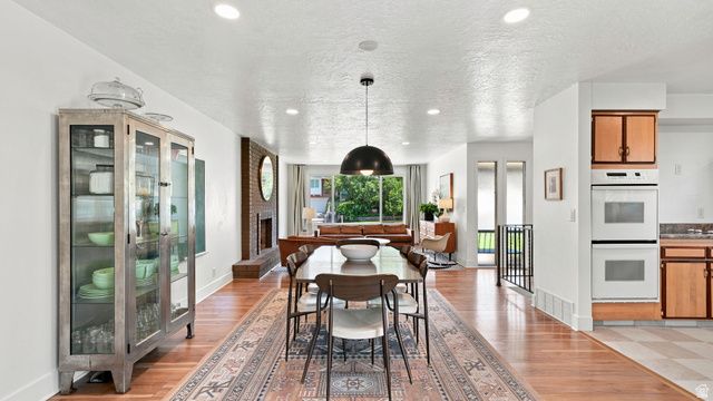 754 S WOODLAND HILLS DR, Bountiful, UT 84010