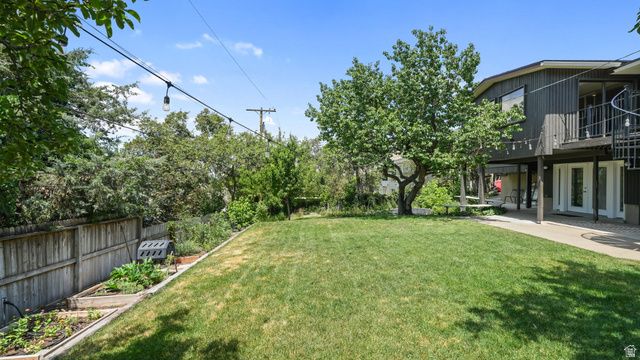 754 S WOODLAND HILLS DR, Bountiful, UT 84010