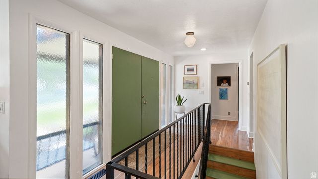 754 S WOODLAND HILLS DR, Bountiful, UT 84010
