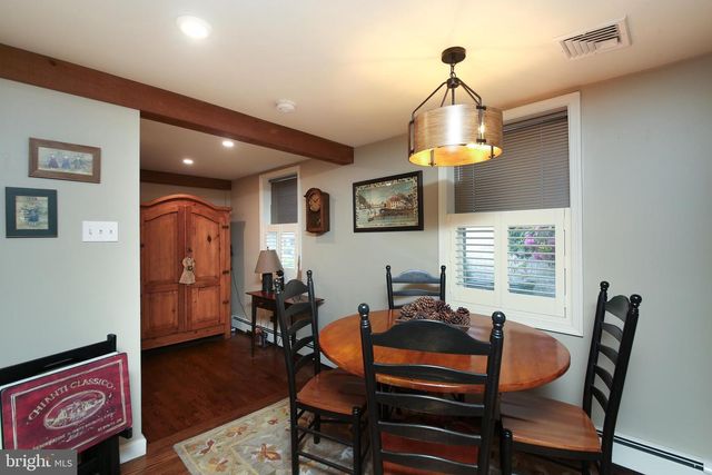 1970 MAPLEWOOD AVE, Abington, PA 19001