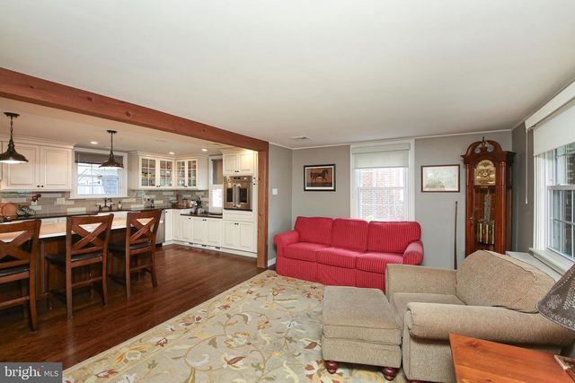 1970 MAPLEWOOD AVE, Abington, PA 19001