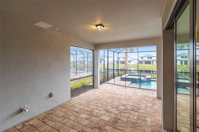 5658 SILVERSIDE PINE COURT, Bradenton, FL 34211