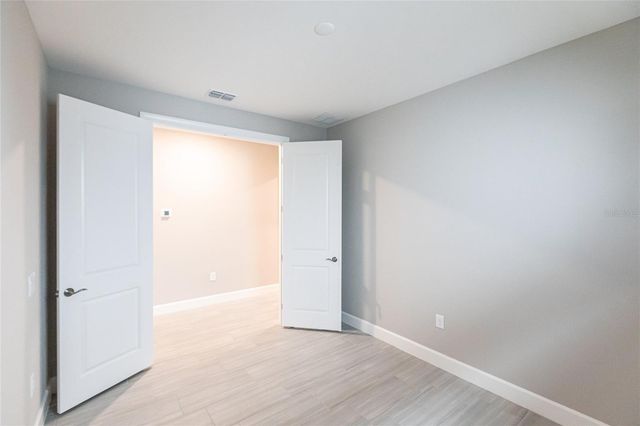 5658 SILVERSIDE PINE COURT, Bradenton, FL 34211