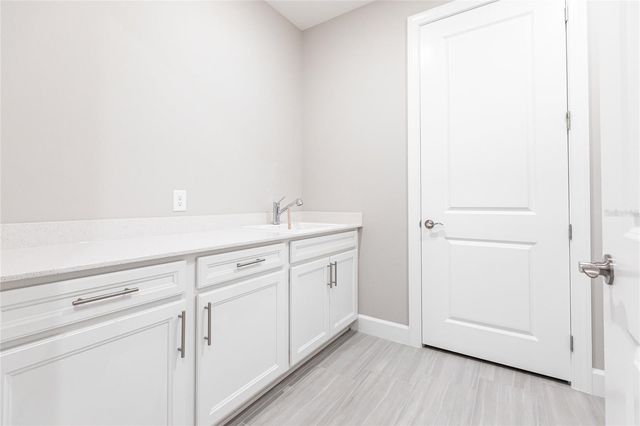 5658 SILVERSIDE PINE COURT, Bradenton, FL 34211