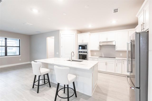 5658 SILVERSIDE PINE COURT, Bradenton, FL 34211