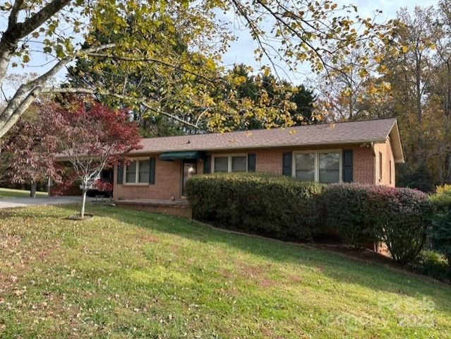 1250 21st Avenue NE, Hickory, NC 28601