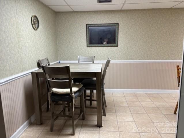 1250 21st Avenue NE, Hickory, NC 28601