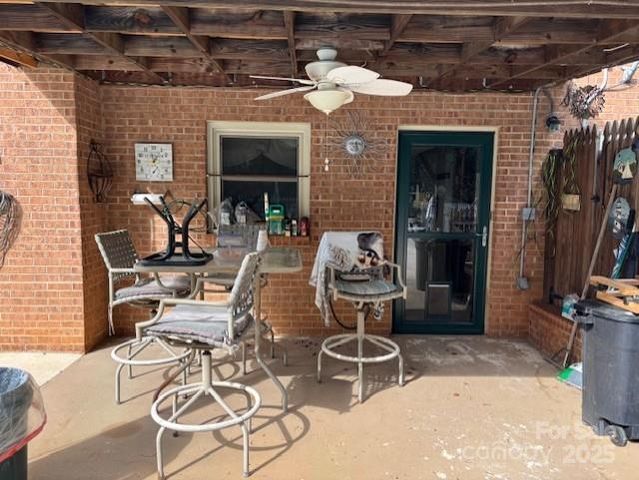 1250 21st Avenue NE, Hickory, NC 28601