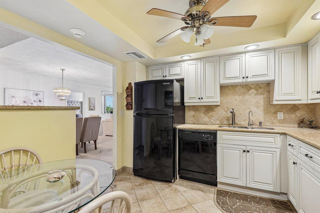 2000 S OCEAN Boulevard 3L, Lauderdale By The Sea, FL 33062