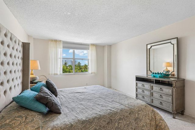 2000 S OCEAN Boulevard 3L, Lauderdale By The Sea, FL 33062