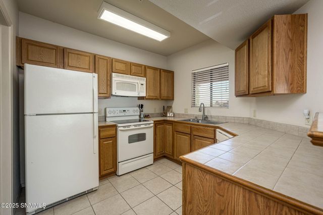 3650 Morningstar Drive 2702, Las Cruces, NM 88011