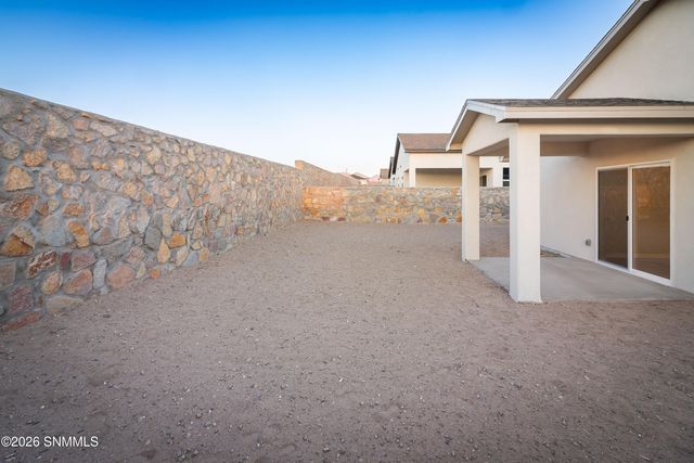 3025 Gato Road, Las Cruces, NM 88012