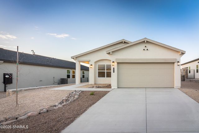 3025 Gato Road, Las Cruces, NM 88012