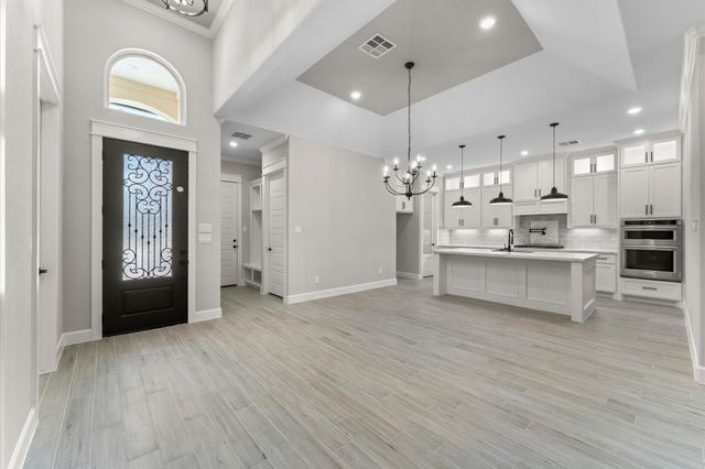 40 Stanford Court, Montgomery, TX 77356