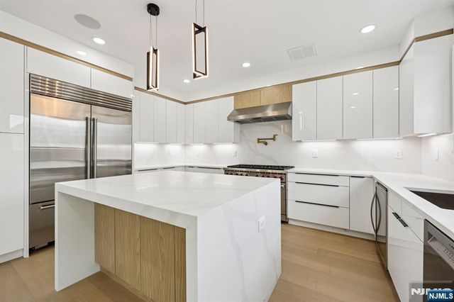 51 Albany Avenue, Nutley, NJ 07110