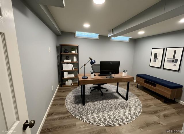 9768 Lincoln Court, Taylor, MI 48180