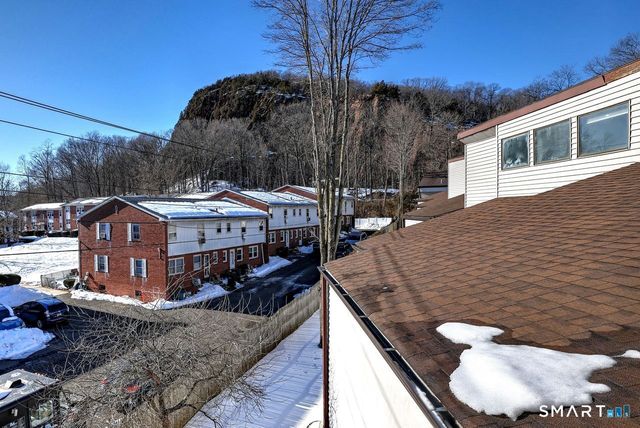 146 Springside Avenue B7, New Haven, CT 06515