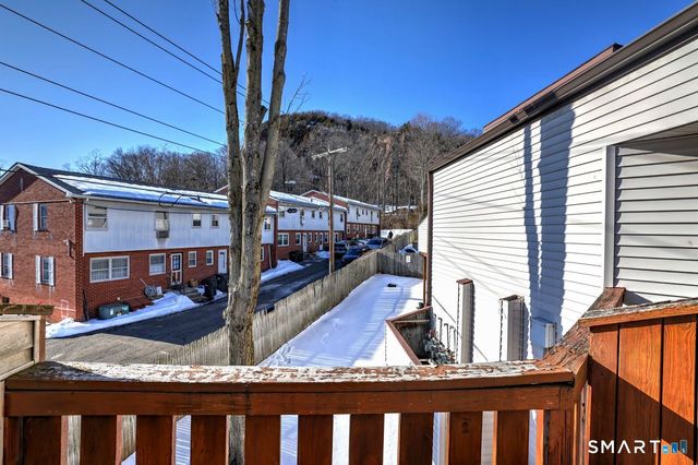 146 Springside Avenue B7, New Haven, CT 06515