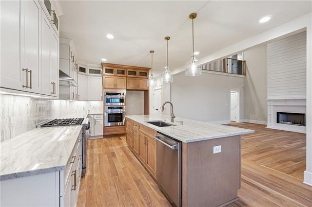 7465 Crestline Drive, Dawsonville, GA 30534